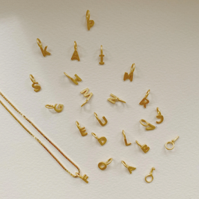 Sorelle ApS Sorelle letter - Guld Necklace