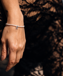 Pearly letter bracelet - Sølv